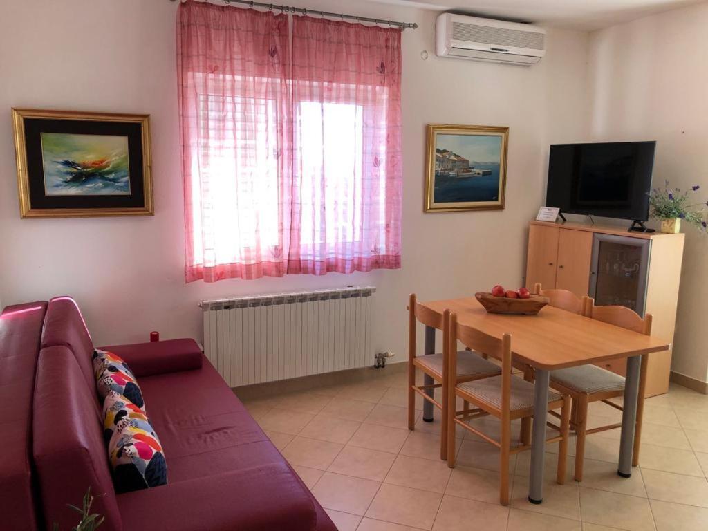Apartments Punta Seline Εξωτερικό φωτογραφία